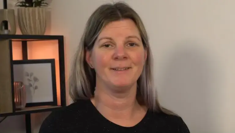 Jasmin T. - Von Depressionen zur Lebensfreude